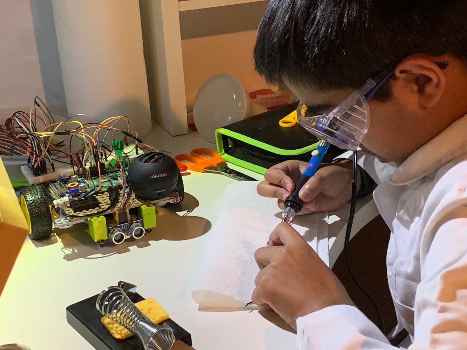 Building the AIR1 robot